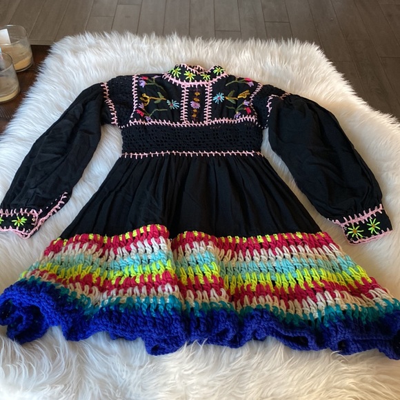 NEW CELIAB Scarlet Floral Multicolor Embroidered Dress NWT - Picture 6 of 15